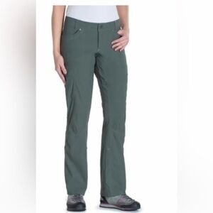 Kuhl Kliffside Air Cargo Pants Olive Green Women’s Size 4